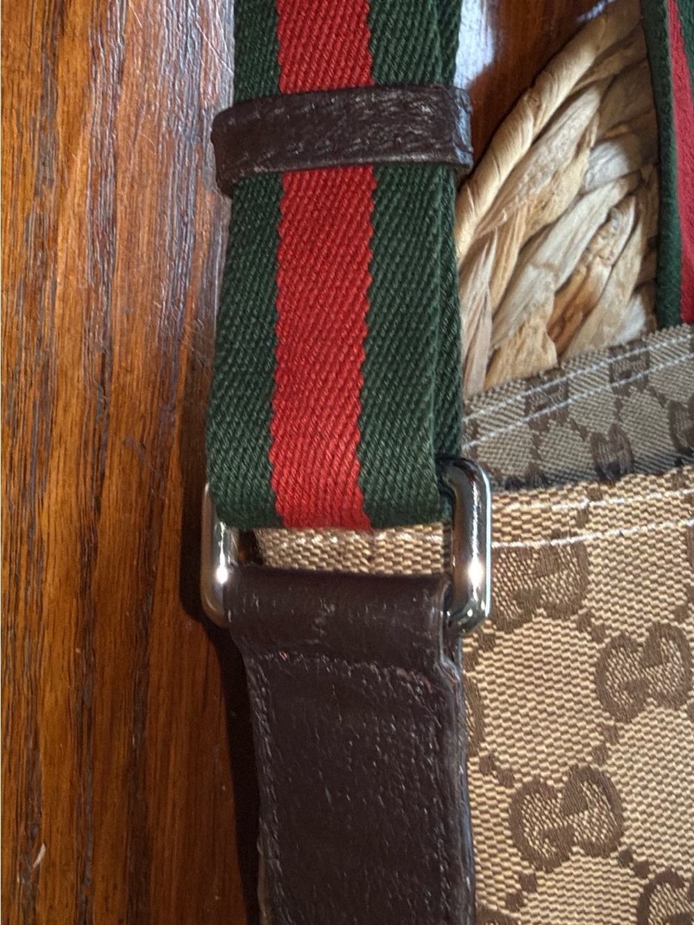 Vintage 2010 GUCCI GG canvas messenger shoulder bag nice condition - Picture 14 of 15